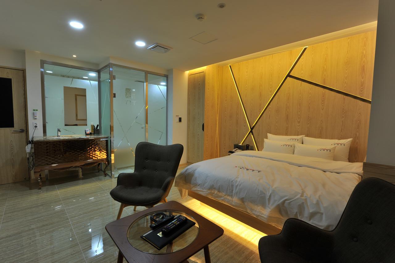 Ytt Hotel Nampo Busan Ngoại thất bức ảnh